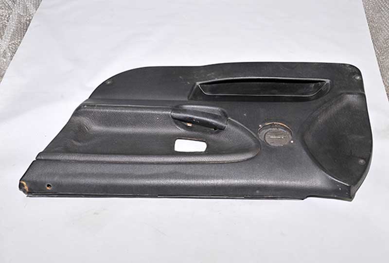 BMW 1 SERİSİ ÇIKMA YEDEK PARÇA BMW ÇIKMA YEDEK PARÇA E 36 KASA 4 KAPI 3 SERİSİ KAPI İÇ DÖŞEMESİ